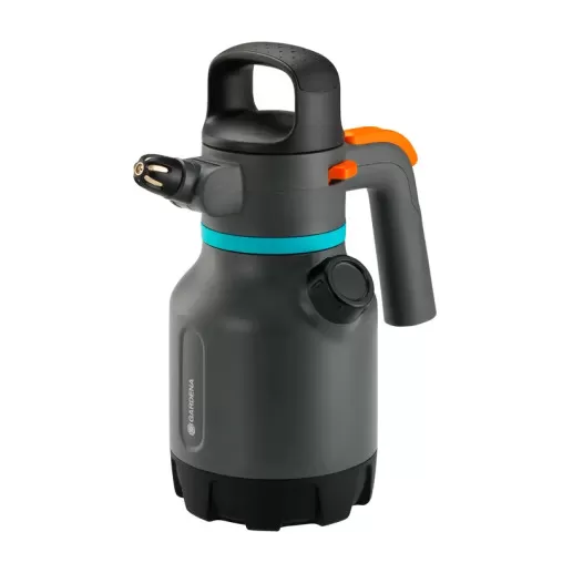 Made in Germany: Gardena Pump-Action Sprayer, 1.25 Liters (Hong Kong Genuine Product)
