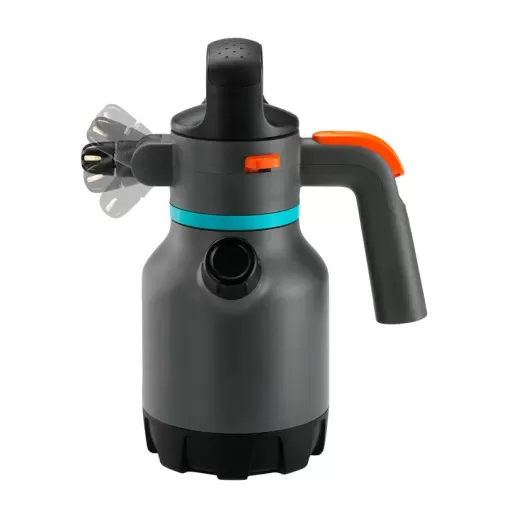 Made in Germany: Gardena Pump-Action Sprayer, 1.25 Liters (Hong Kong Genuine Product)